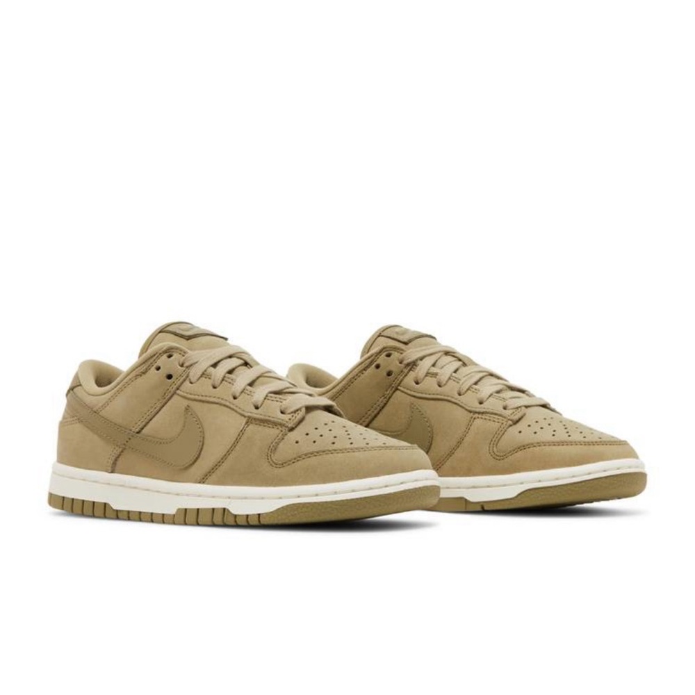 Nike Dunk “Neutral Olive” Size 9 Womens
